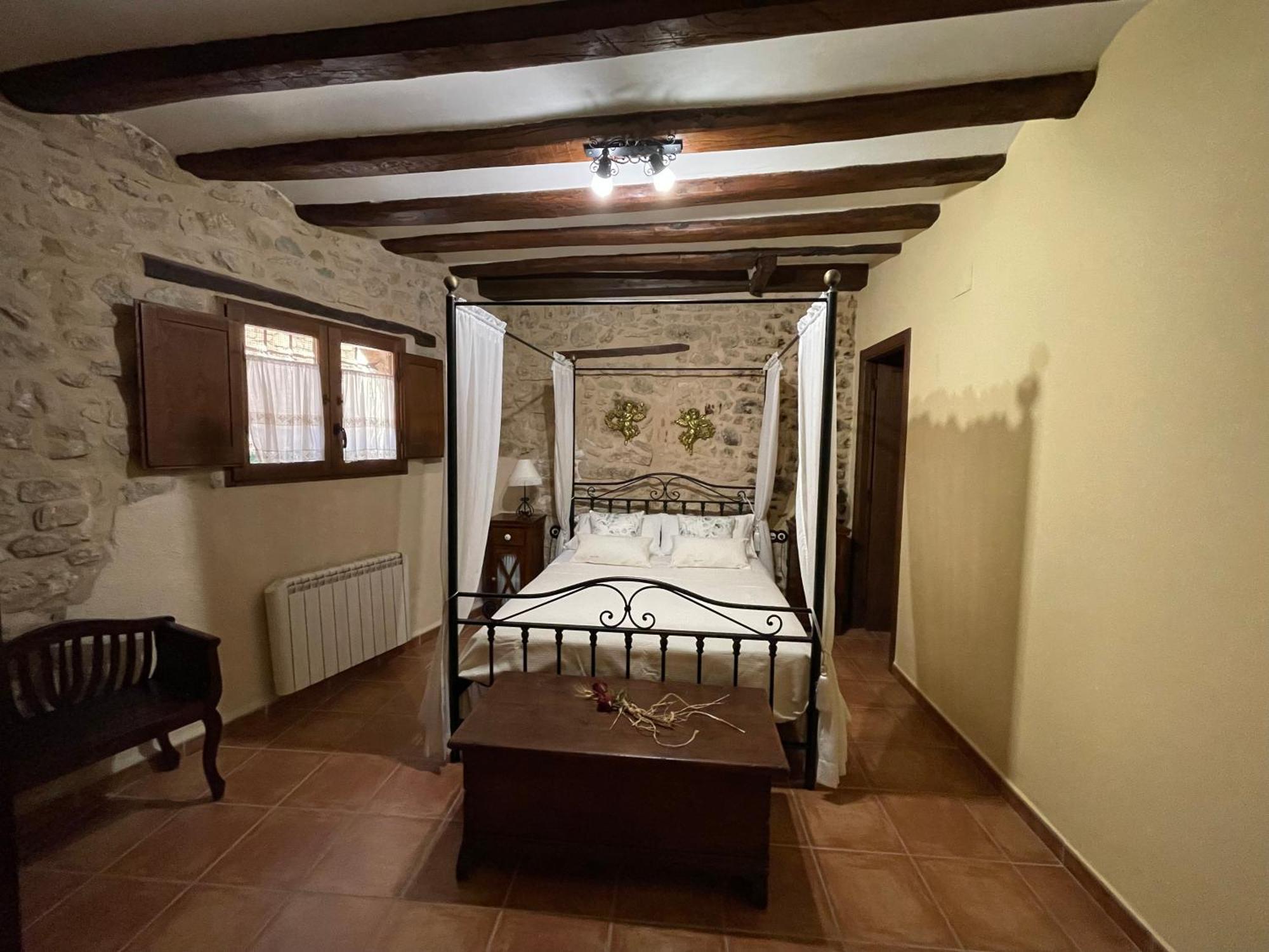Casa Lidia - Antigua Posada Real Valderrobres Ngoại thất bức ảnh