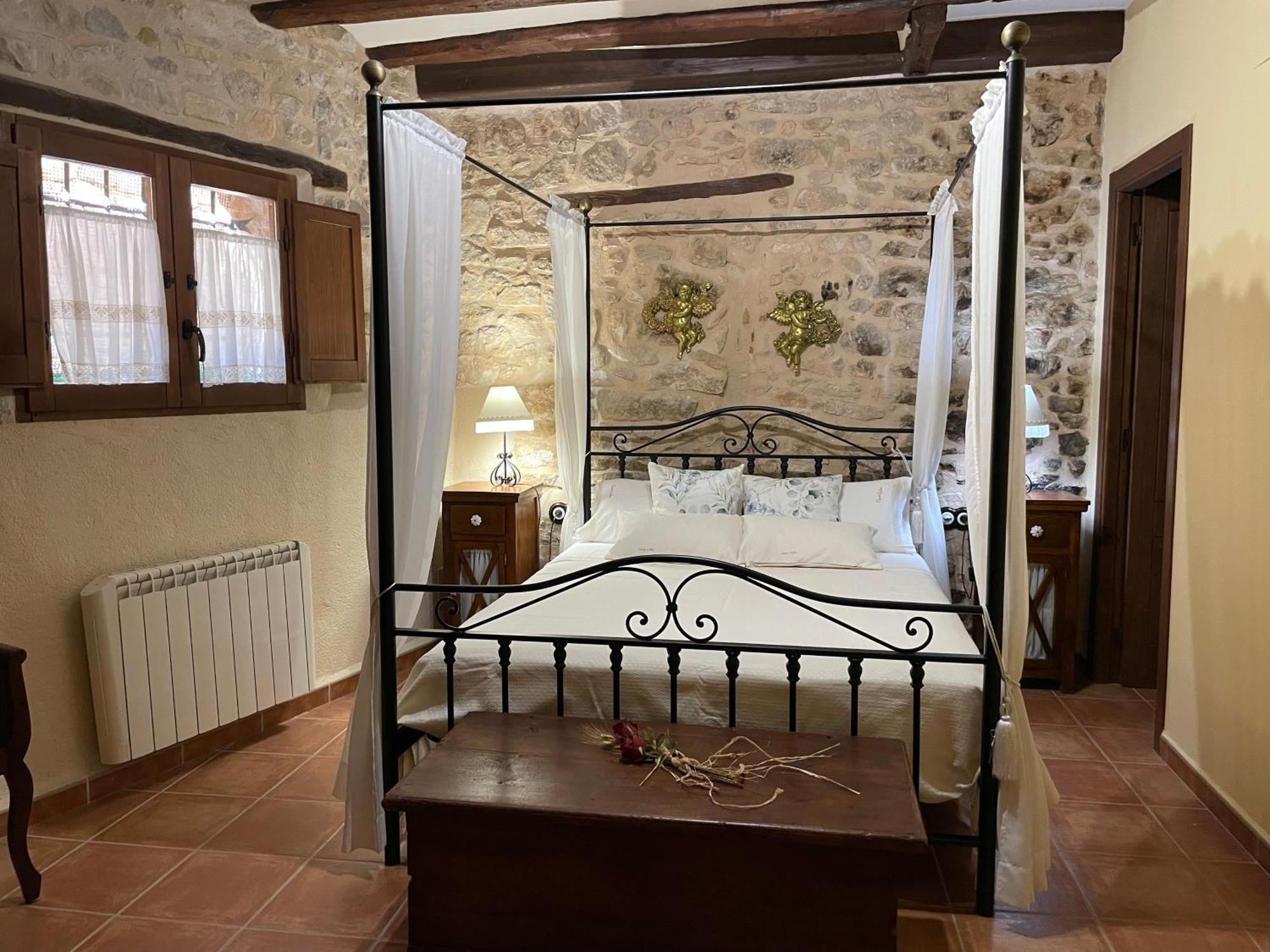 Casa Lidia - Antigua Posada Real Valderrobres Ngoại thất bức ảnh
